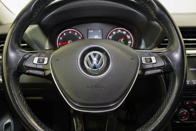 2020 Volkswagen Passat 2.0T SE