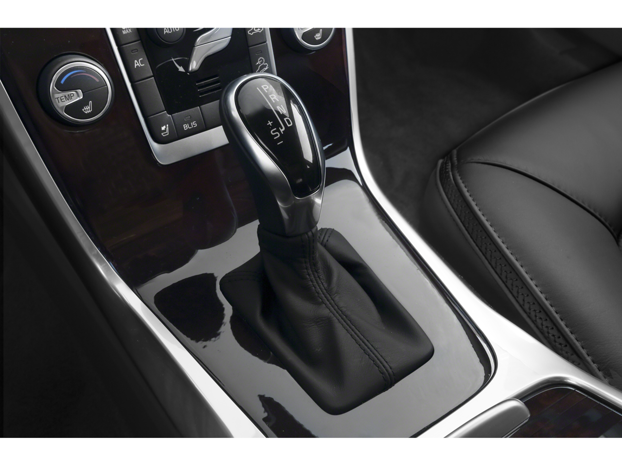 2015 Volvo XC70 3.2 Premier Plus