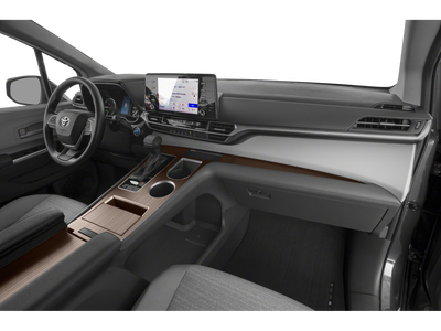 2021 Toyota Sienna LE 8 Passenger