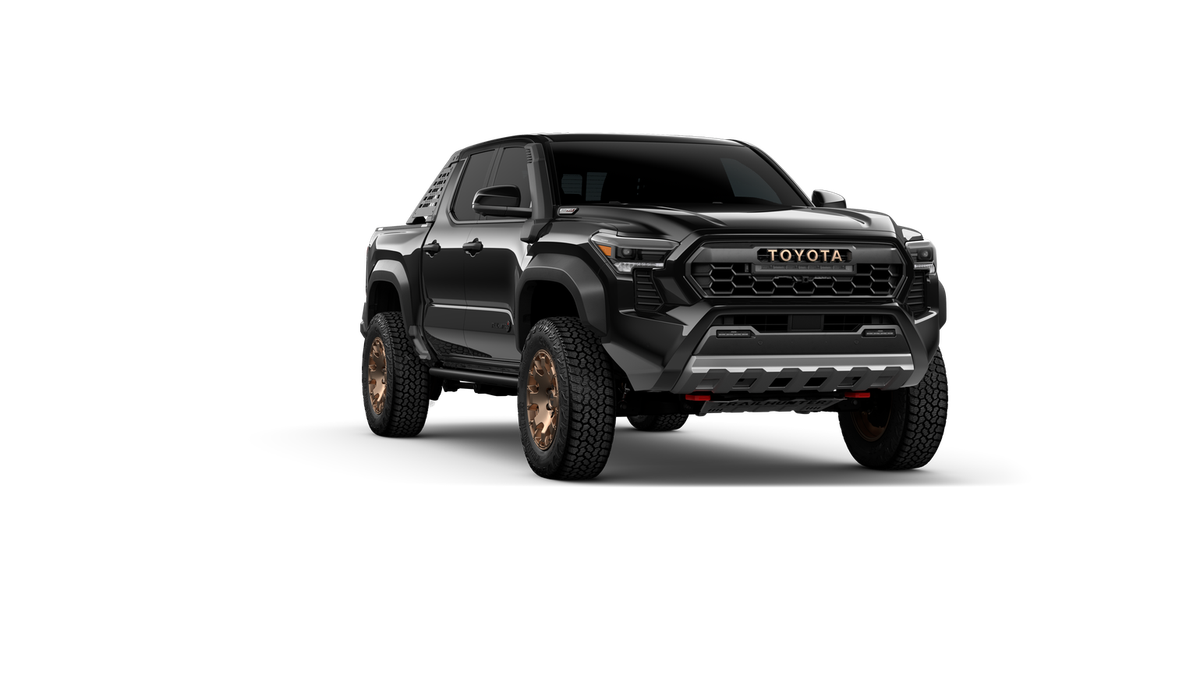2025 Toyota Tacoma i-FORCE MAX Tacoma Trailhunter