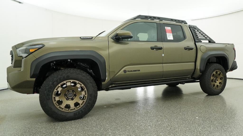 2026 Toyota Tacoma i-FORCE MAX Tacoma Trailhunter