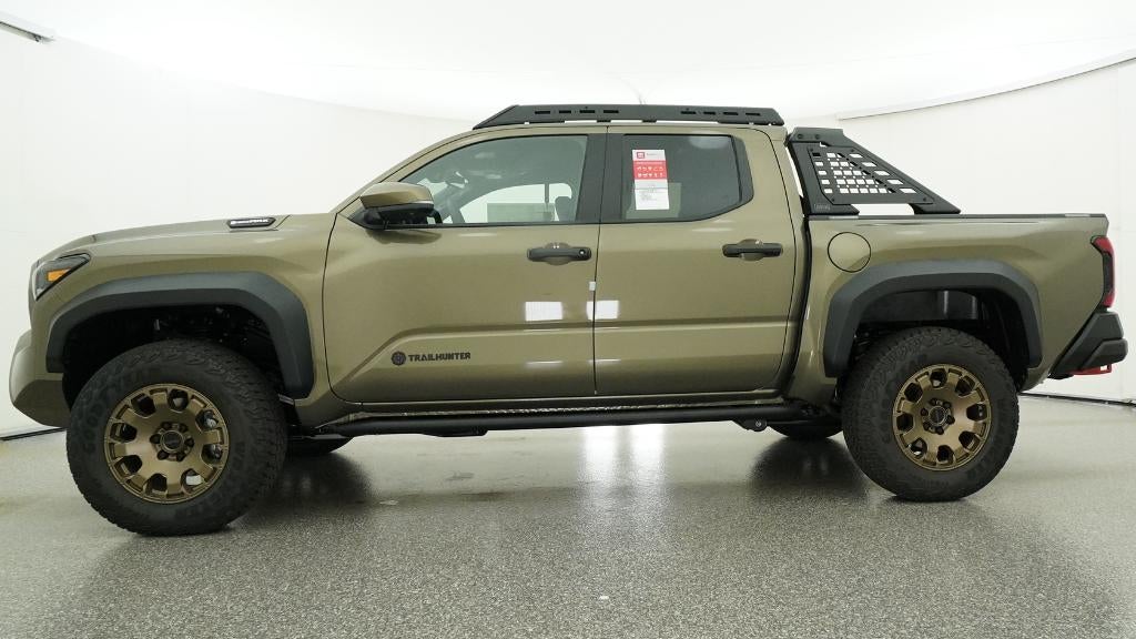 2026 Toyota Tacoma i-FORCE MAX Tacoma Trailhunter