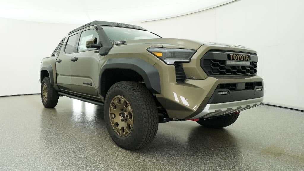 2026 Toyota Tacoma i-FORCE MAX Tacoma Trailhunter