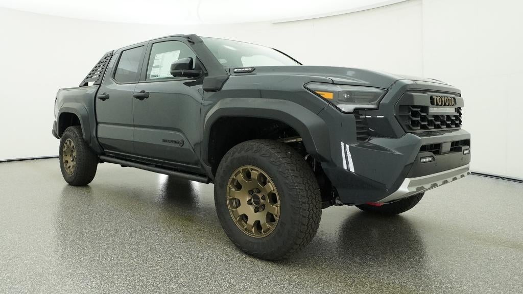 2026 Toyota Tacoma i-FORCE MAX Tacoma Trailhunter