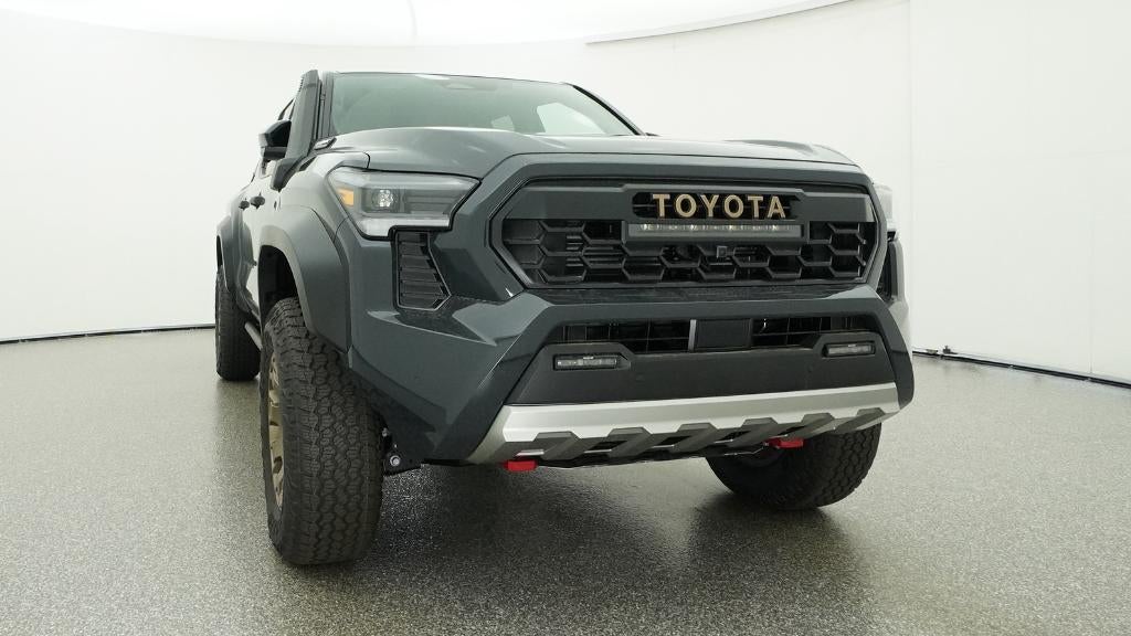 2026 Toyota Tacoma i-FORCE MAX Tacoma Trailhunter