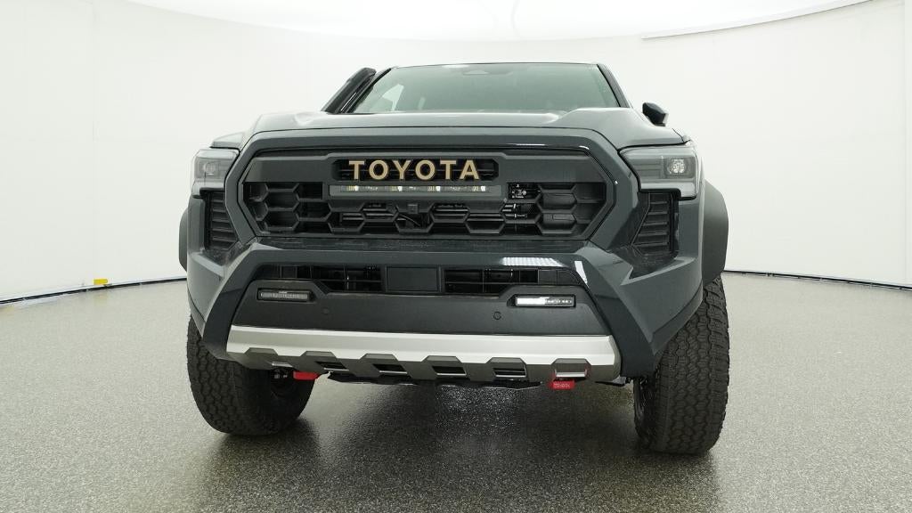 2026 Toyota Tacoma i-FORCE MAX Tacoma Trailhunter