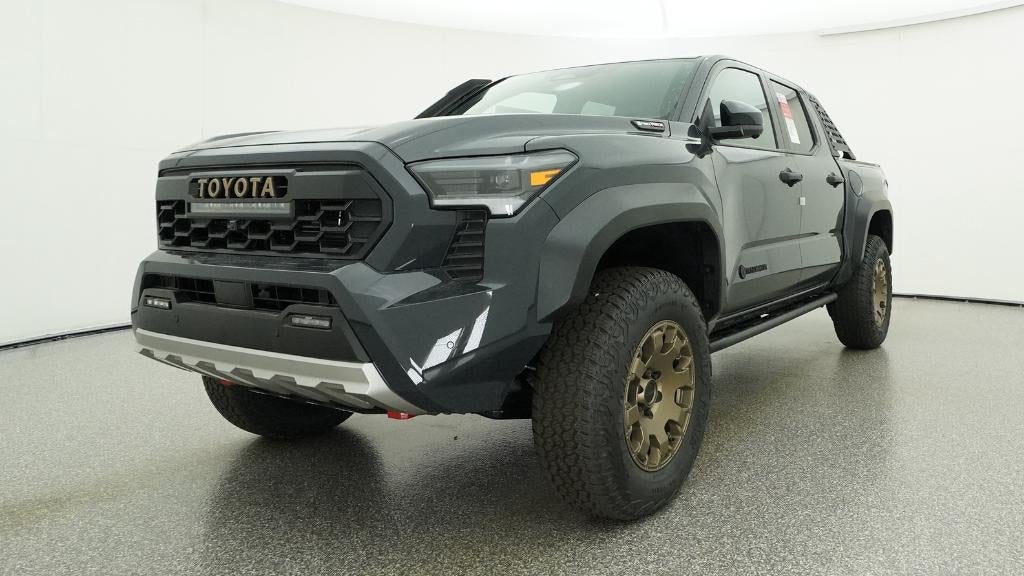 2026 Toyota Tacoma i-FORCE MAX Tacoma Trailhunter