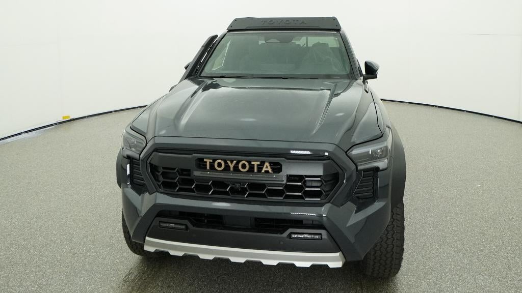 2026 Toyota Tacoma i-FORCE MAX Tacoma Trailhunter