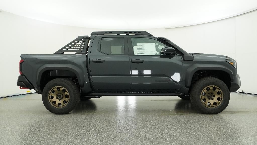 2026 Toyota Tacoma i-FORCE MAX Tacoma Trailhunter