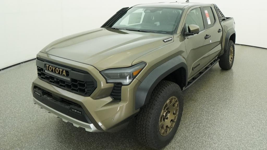 2026 Toyota Tacoma i-FORCE MAX Tacoma Trailhunter