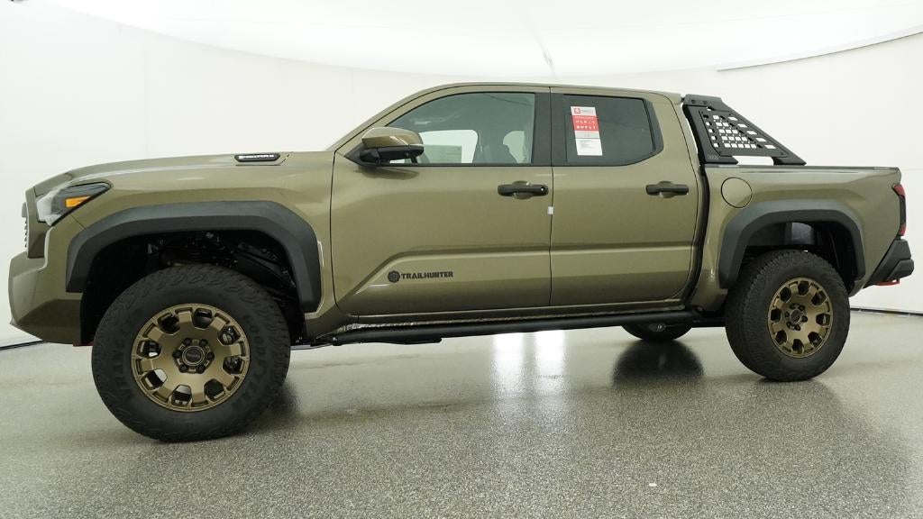 2026 Toyota Tacoma i-FORCE MAX Tacoma Trailhunter