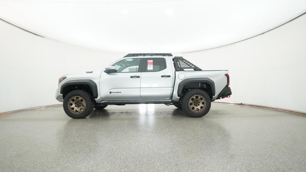 2025 Toyota Tacoma i-FORCE MAX Tacoma Trailhunter