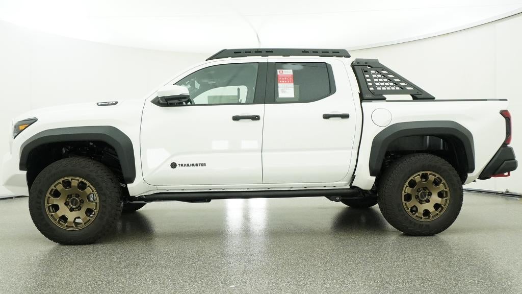 2026 Toyota Tacoma i-FORCE MAX Tacoma Trailhunter