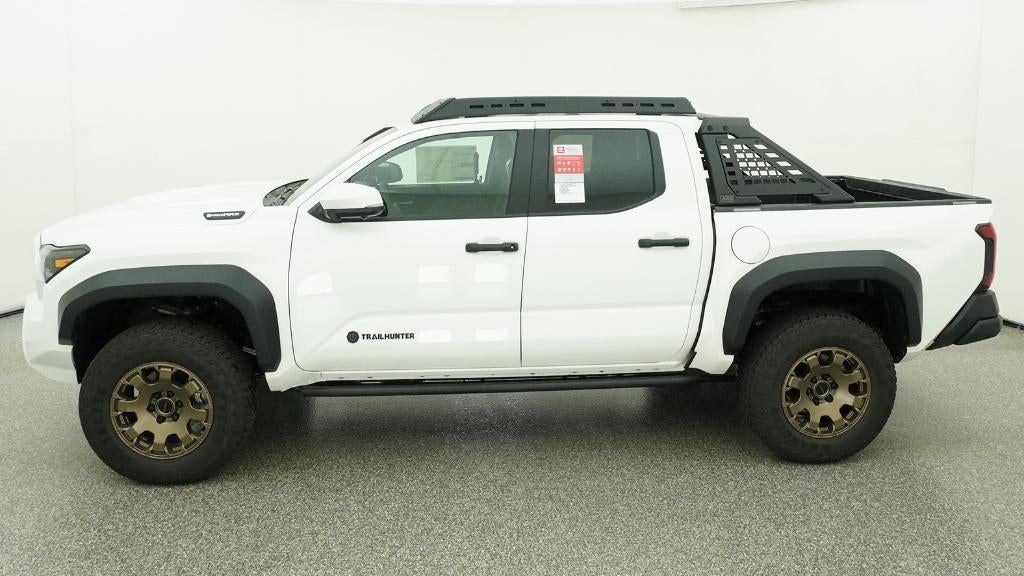 2026 Toyota Tacoma i-FORCE MAX Tacoma Trailhunter