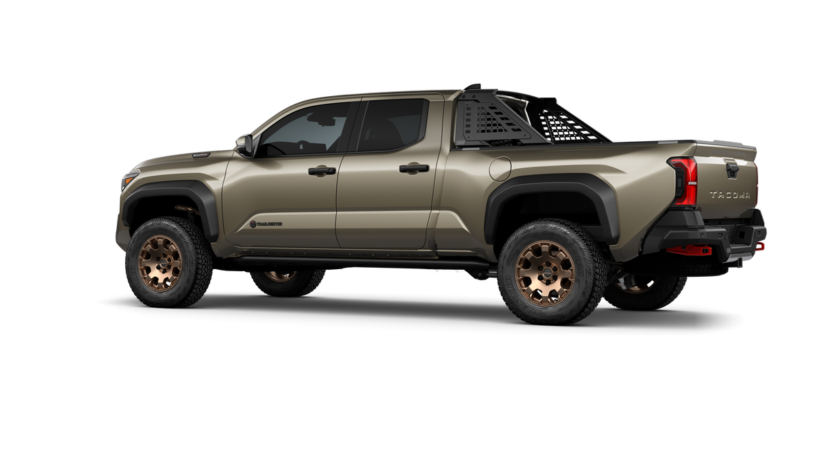 2025 Toyota Tacoma i-FORCE MAX Tacoma Trailhunter