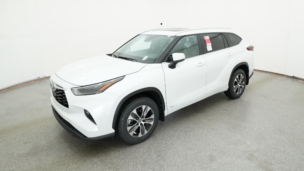 2026 Toyota Highlander Hybrid XLE