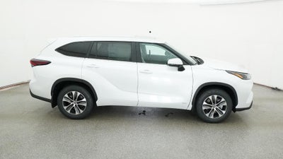 2026 Toyota Highlander Hybrid XLE