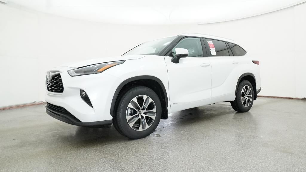 2026 Toyota Highlander Hybrid XLE