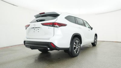 2026 Toyota Highlander Hybrid XLE