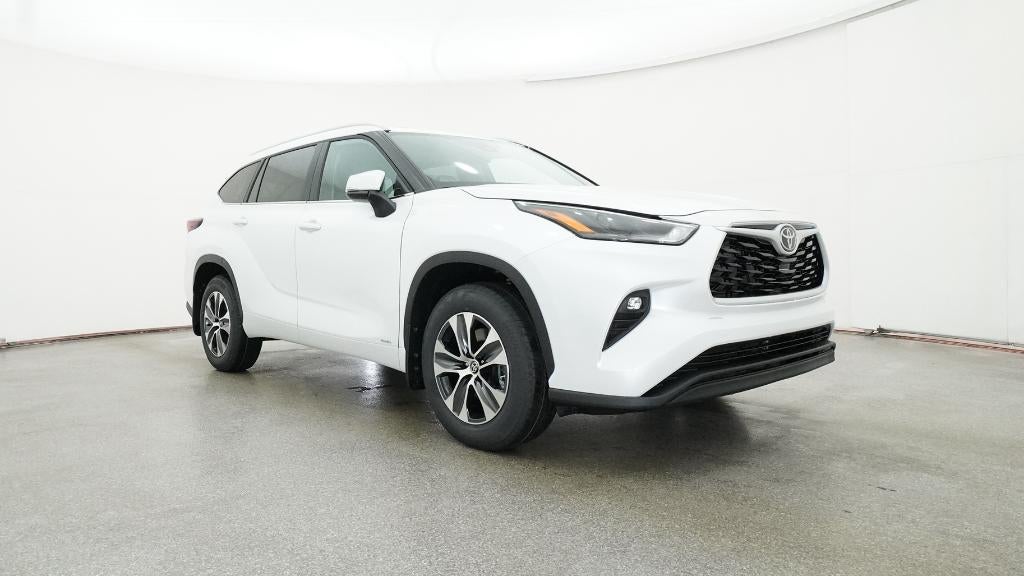 2026 Toyota Highlander Hybrid XLE
