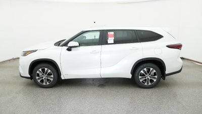 2026 Toyota Highlander Hybrid XLE