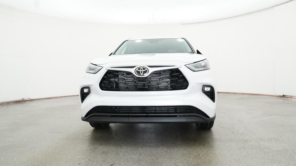 2026 Toyota Highlander Hybrid XLE