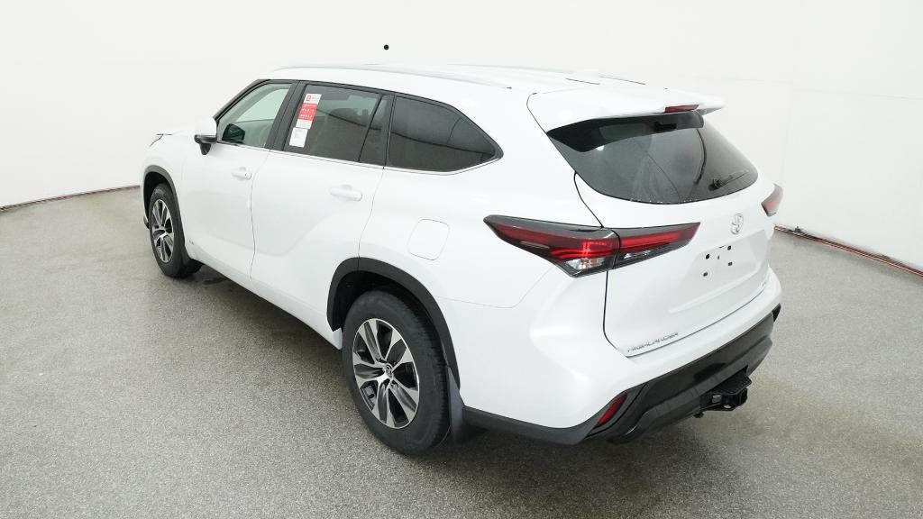 2026 Toyota Highlander Hybrid XLE