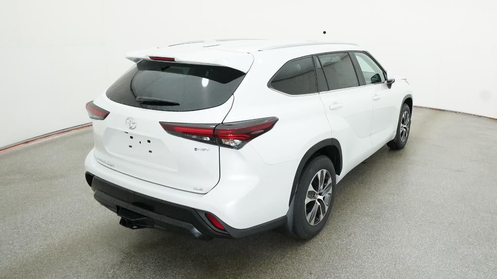 2026 Toyota Highlander Hybrid XLE