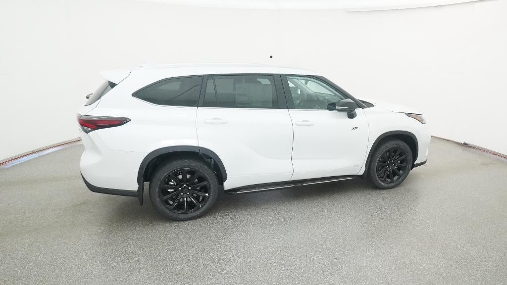 2026 Toyota Highlander Hybrid XLE