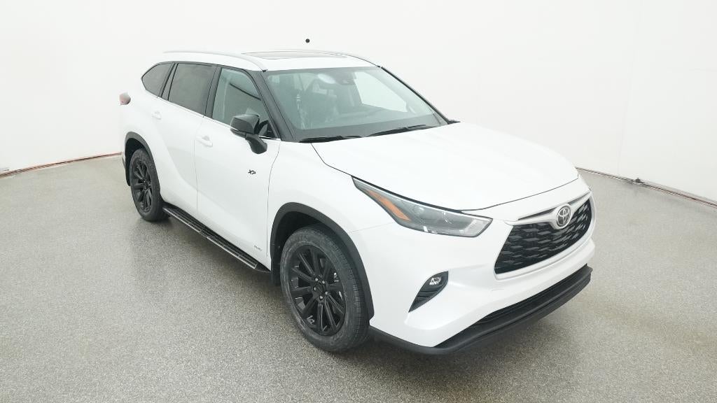 2026 Toyota Highlander Hybrid XLE