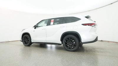 2026 Toyota Highlander Hybrid XLE