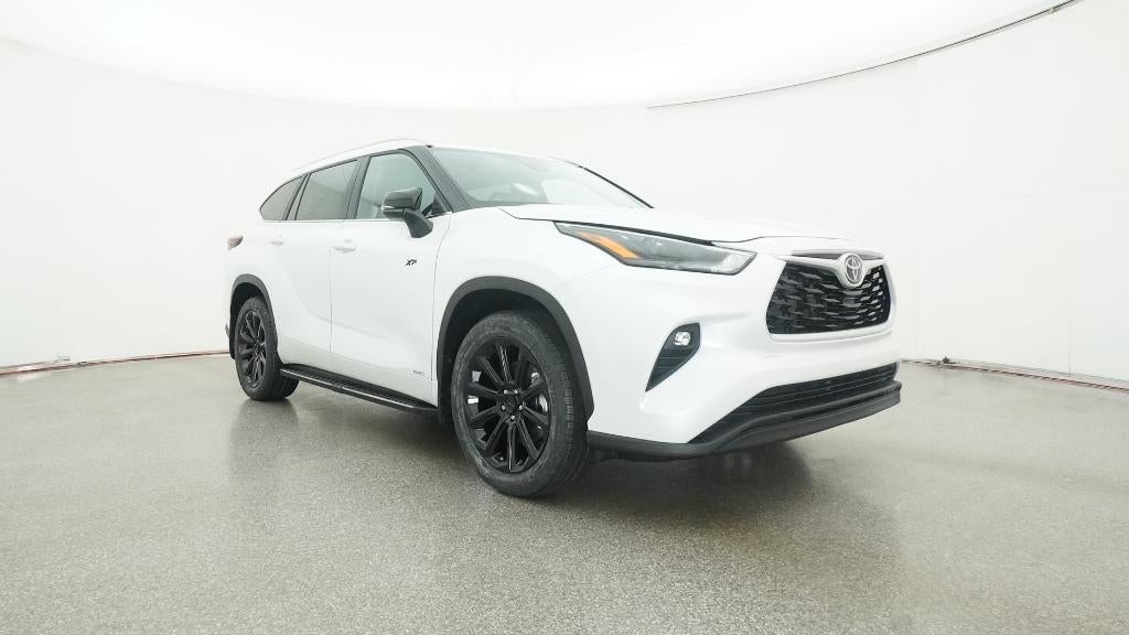 2026 Toyota Highlander Hybrid XLE