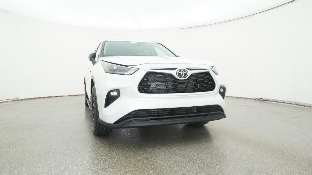 2026 Toyota Highlander Hybrid XLE