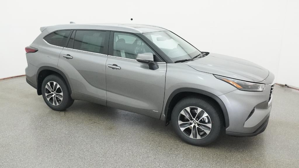 2026 Toyota Highlander Hybrid XLE