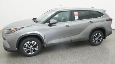 2026 Toyota Highlander Hybrid XLE