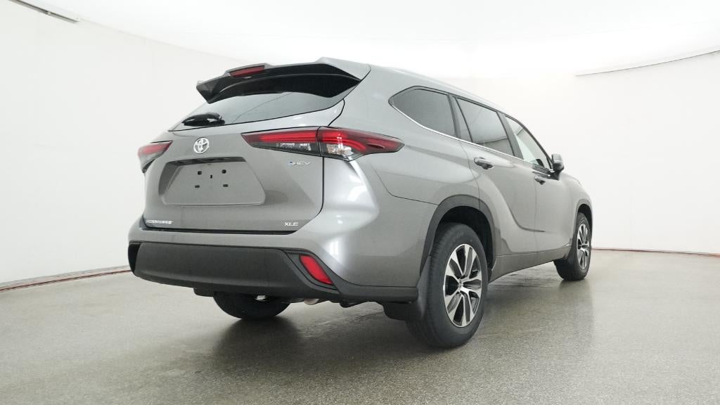 2026 Toyota Highlander Hybrid XLE