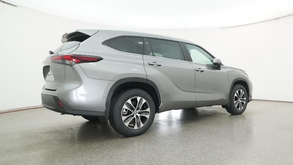 2026 Toyota Highlander Hybrid XLE
