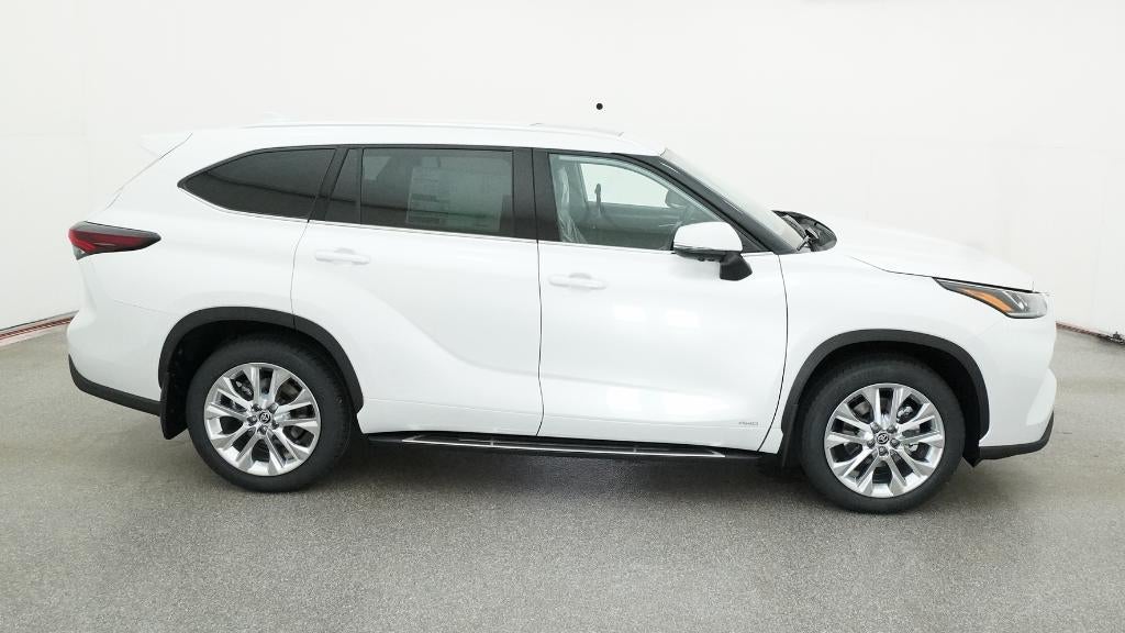 2026 Toyota Highlander Hybrid Limited