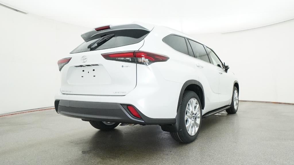 2026 Toyota Highlander Hybrid Limited