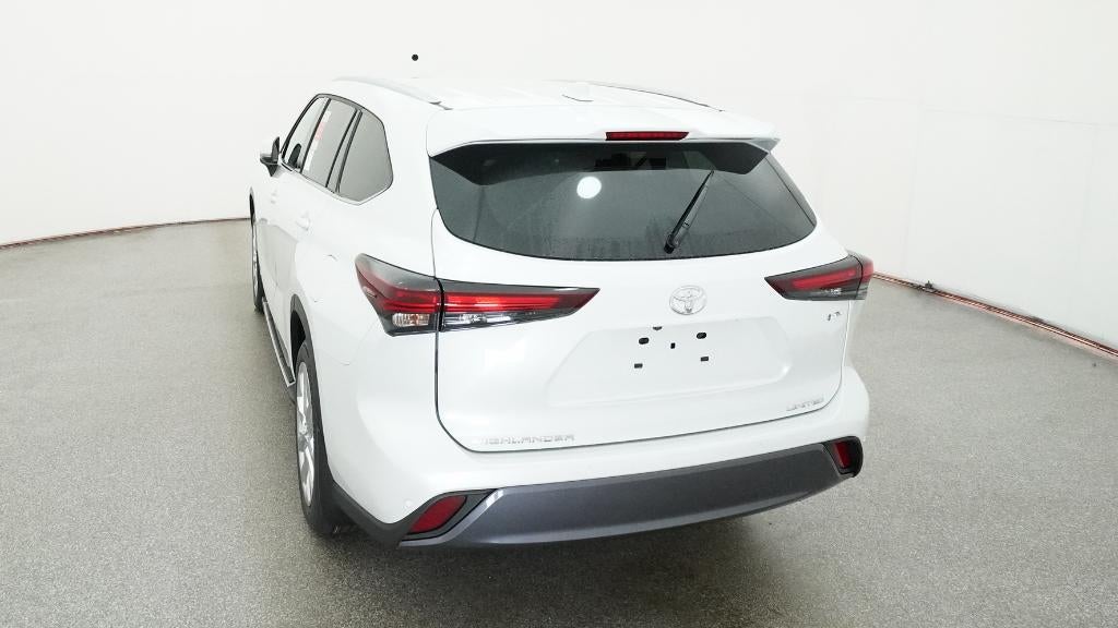 2026 Toyota Highlander Hybrid Limited