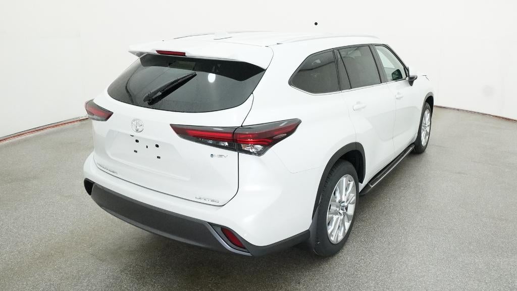 2026 Toyota Highlander Hybrid Limited