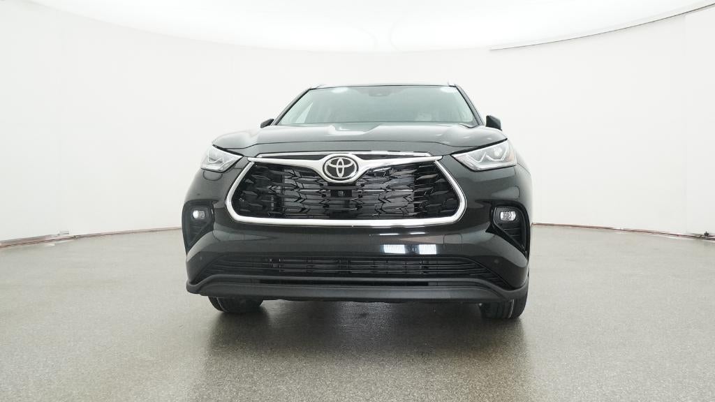 2026 Toyota Highlander Hybrid Limited