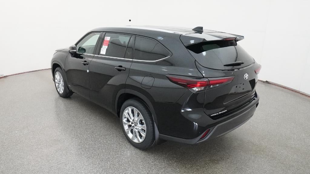2026 Toyota Highlander Hybrid Limited