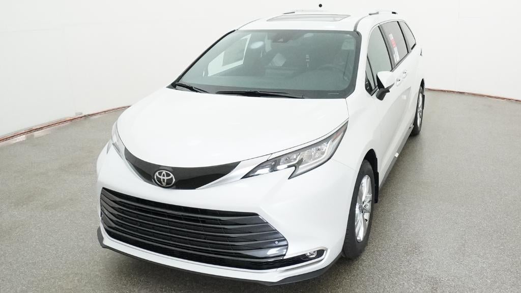 2026 Toyota Sienna Limited