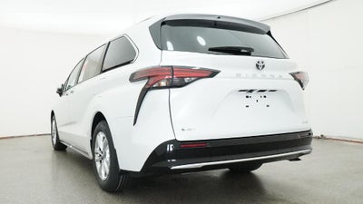 2026 Toyota Sienna Limited
