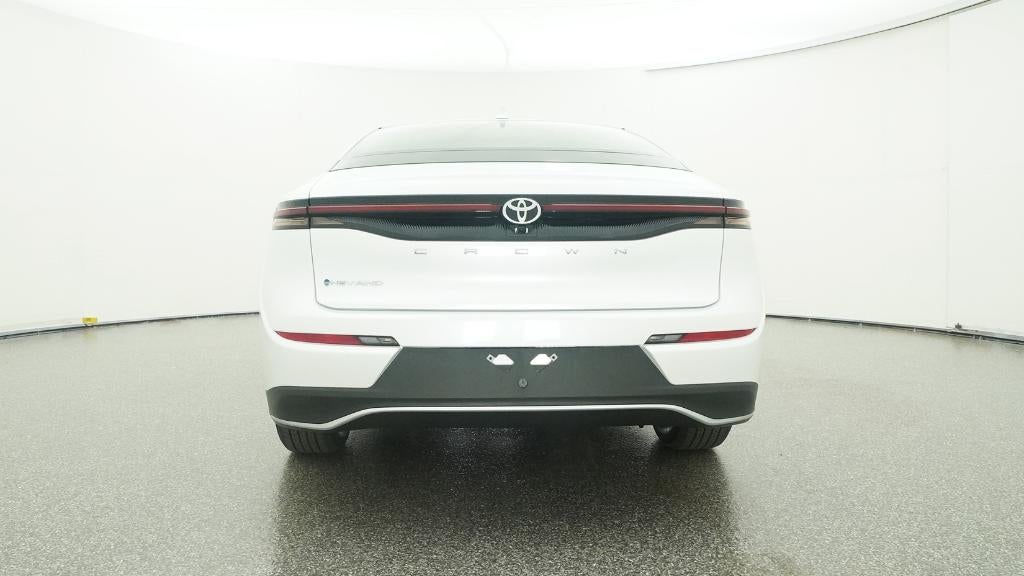 2026 Toyota Toyota Crown XLE