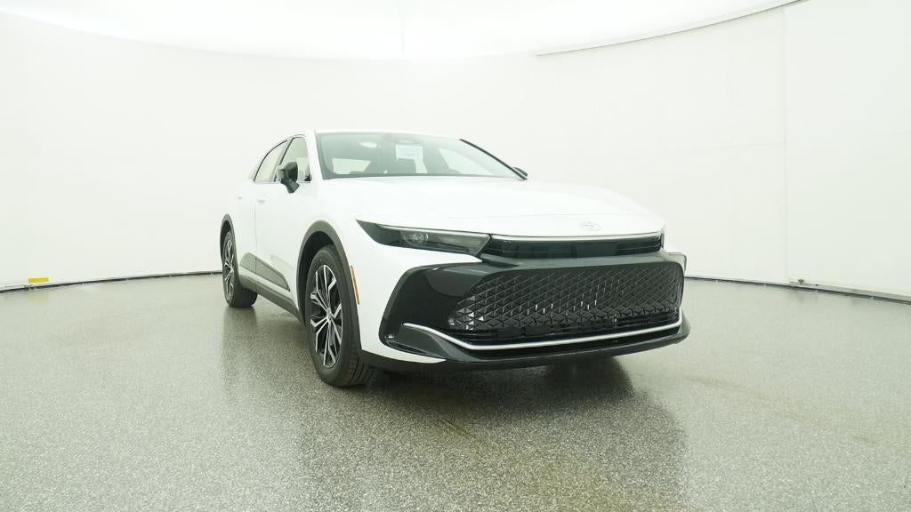 2026 Toyota Toyota Crown XLE