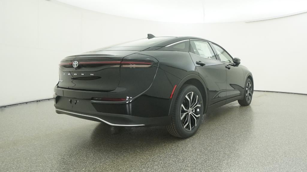 2026 Toyota Toyota Crown XLE