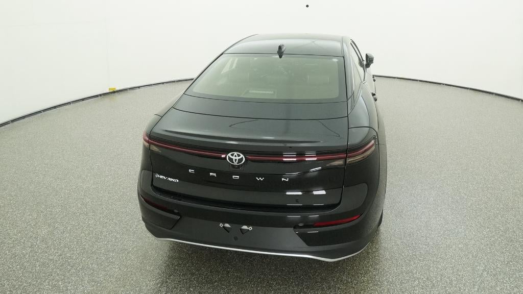 2026 Toyota Toyota Crown XLE