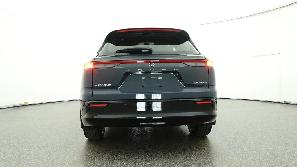 2026 Toyota Toyota Crown Signia Limited